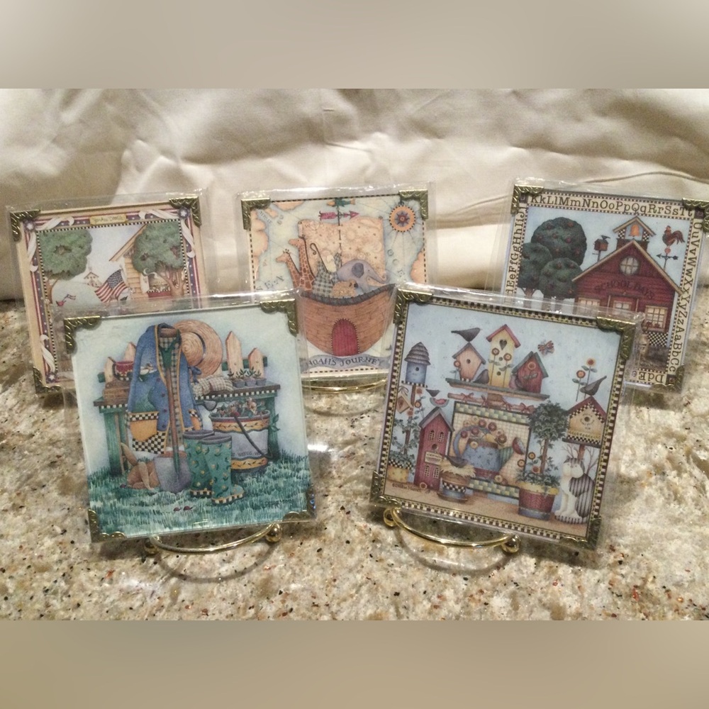 Set of 5 Debbie Mumm Prints with Stands